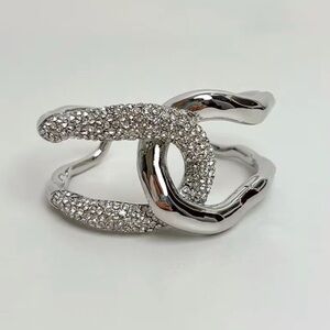 Solanales Silver Crystal Interlocked Cuff Bracelet Alexis Bittar M29